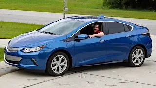 2018 Chevy Volt Premier | My Favorite Features and Tech After 1000+ Miles !