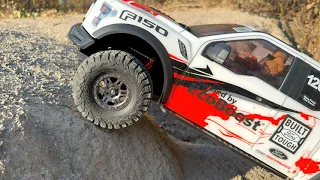 Traction Hobby Ford Raptor F150 1/8 Adventure Phnom Kol.