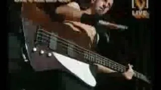 System Of A Down - Suite Pee (Live @ BDO 2002)