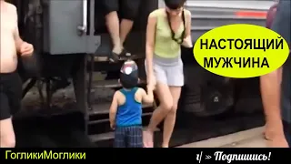 Очень вежливый мальчик!