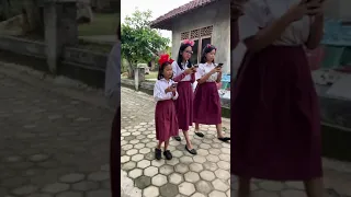 Vidio kocak dn gokil @nyaikembang1nyaikembang1 /si ojan part 2