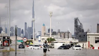 Dubai🇦🇪 flood breaks record of 75year 😲💦 #shorts #dubai #dubaiflood