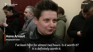 War-Weary Displaced Ukrainians Struggle To Register For Presidential Vote