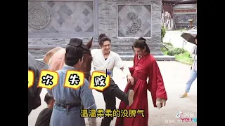 【Eng Sub】【俊哲】老龚对别人的演员Vs老龚对老婆|Lao Gong to someone else's actor vs Lao Gong to Lao Po|老龚双标