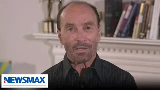They wanted me gone | Lee Greenwood