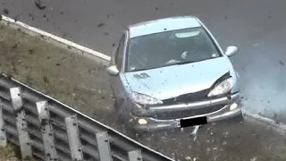 Peugeot 206 Crash Carfreitag 2015 Nordschleife Nürburgring