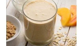 Perfect Blend: Peach Pie Oatmeal Smoothie