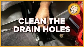 How to CLEAN THE DRAINS of your Porsche Boxster 986 (Part 1)