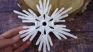 Beautiful crochet snowflake pattern