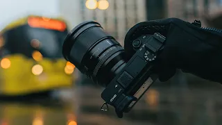 RAINY CITY STREET POV PHOTOGRAPHY - SONY A6400 [VILTROX 75MM F1.2]