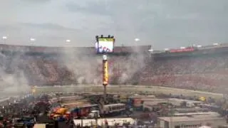 2007 Bristol Sharpie 500 World Record. Awesome Flyover.