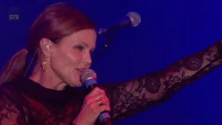 Belinda Carlisle - Heaven Is A Place on Earth (Rewind Festival 2013) Full HD