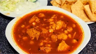 Pozole rojo de pollo y carne de puerco (Perfecto Sabor)