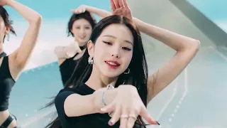 wonyoung jumps out of a plane