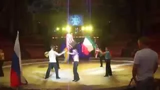 Луганский Цирк 2012 год. Номер-открытие программы