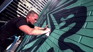Shepard Fairey mural in Vancouver