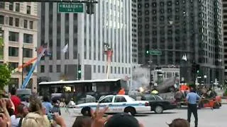 Transformers 3 - explosions and gunfire in downtown Chicago