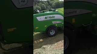 fusion 4 in action #bales #silage #mchale #fusion #fusion4 #silage2023 #baling