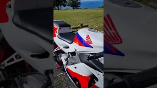 Honda CBR250RR MC22 restored video. @FrankTripleMoto @dosmotogarage5341