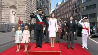 Spain's new king Felipe VI is sworn in as monarch in Madrid