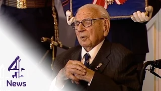 Sir Nicholas Winton: the man who saved 669 children from the Nazis | Channel 4 News