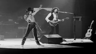 Queen - We Are The Champions (Live in Dallas 1978) Unreal Upgrade