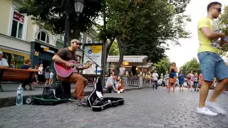 Одесса, июль 2016, уличные музыканты, Street musicians, гитарист из-за бугра 2