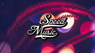Speed up The Chainsmokers - Everybody Hates Me - By SpeedMusic