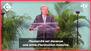 Jonathan Denis, Régis Aubry, Marine Haag et Rachid Santaki - C à Vous - 07/12/2022