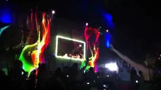 Ultra 2011- Skrillex- In For the Kill - HD - Dedication to Ladies