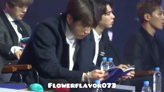 190106 GDA 2019 골든디스크 대상 Jungkook focus(Reaction to NU'EST W stage)