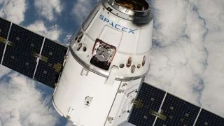 SpaceX Aborts Space Station Docking Attempt | Video