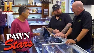 Pawn Stars: 1863 Japanese Katana Ceremonial Sword (Season 15) | History