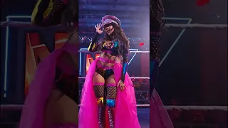 She’s ✨HEREEE✨ #WWENXT