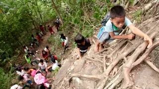 Zamboanga del Norte students trek dangerous mountain trail to school | KMJS