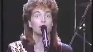 Richard Marx - Should've Known Better (Live in Hollywood 1988)