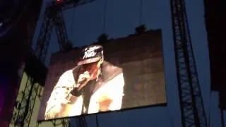 Jay-Z & Rihanna - Run This Town (Live @ Radio 1's Hackney Weekend)