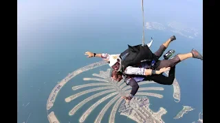 SkydiveDubai & My first jump