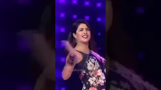 #Shorts Priyanka Chopra and Madhuri Dixit dance #priyankachopra #madhuridixit