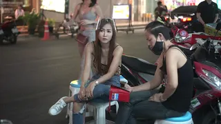 [4k] Thailand Bangkok Night Street Scenes Patpong Thaniya PhromPhong So Many Pretty Ladies!