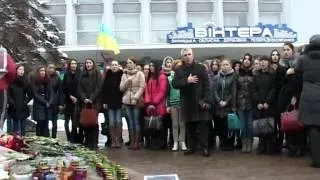 Гімн України на вінницькому євромайдані