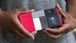 3DNews Daily 777: моющийся смартфон Kyocera, о закрытии Project Ara, роботы-рептилии для BBC One