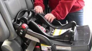 CarseatBlog: Graco SnugRide 40 Click Connect Review Installation