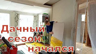 Дачный сезон начался. //Возвожу защитную стену от печки.