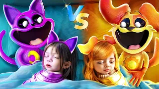 Меня удочерили Smiling Critters! Кэтнэп vs Хагги Вагги!