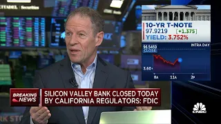 Short Hills' Steve Weiss on Silicon Valley Bank: My first call was get the money out