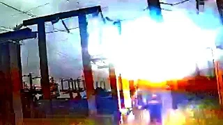 Destruction of the column of the 110 kV disconnector when it is disconnected