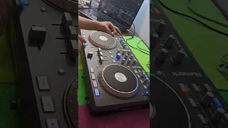 numark Mixtrack Pro