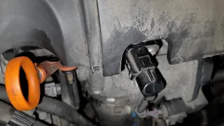 How to Easily Remove Stubborn Volkswagen Electrical Connectors!   HD 1080p