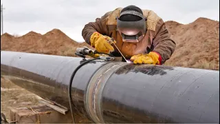 Construction Process Of One Of The Largest Oil And Gas Pipelines In The World.